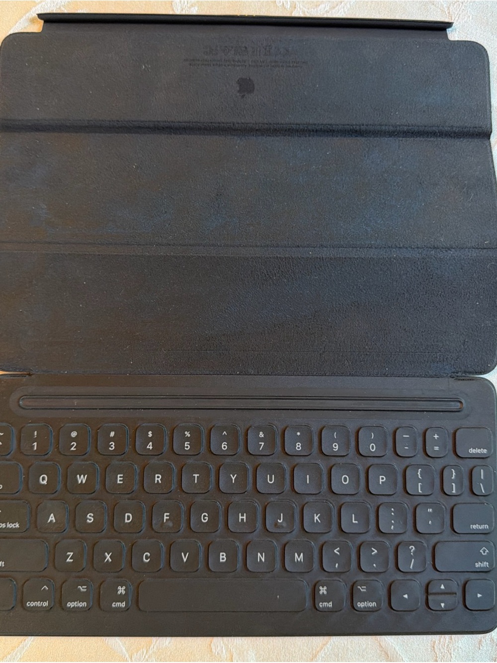 Apple iPad Smart Keyboard - Pre-Owned